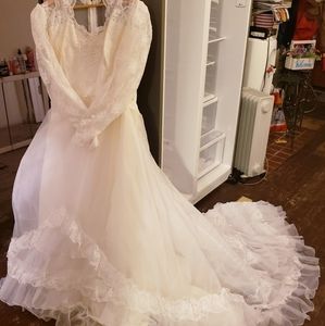 Wedding dress